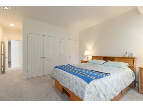 1261 Spyglass Drive Eugene OR 97401