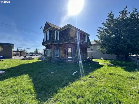 214 W Broadway Street Goldendale WA 98620