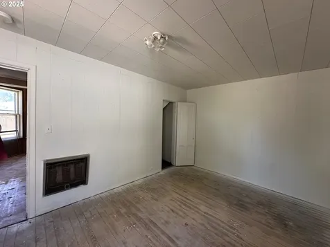 214 W Broadway Street Goldendale WA 98620