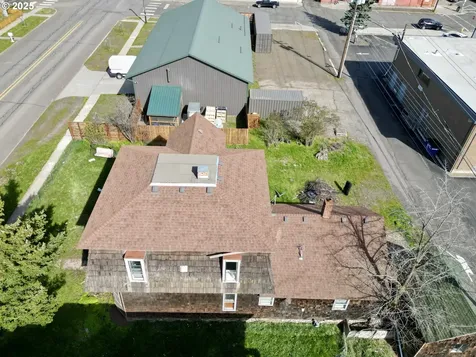 214 W Broadway Street Goldendale WA 98620