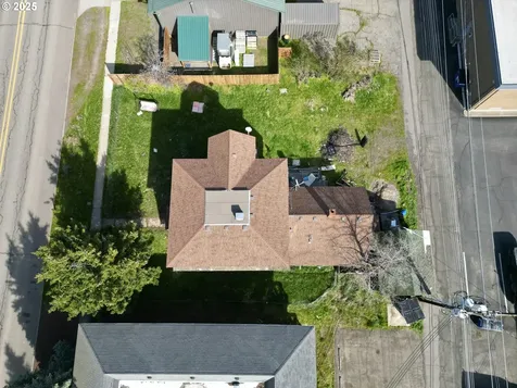 214 W Broadway Street Goldendale WA 98620