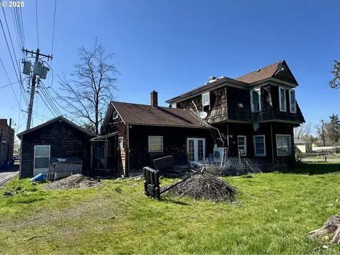 214 W Broadway Street Goldendale WA 98620