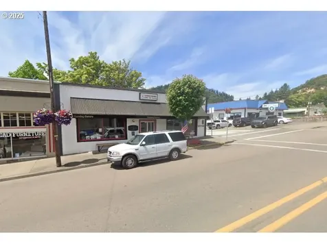236 N Main Street Myrtle Creek OR 97457