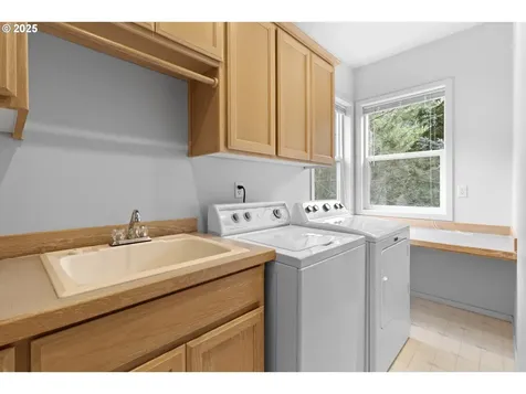 12504 NW Hibbard Drive Portland OR 97229
