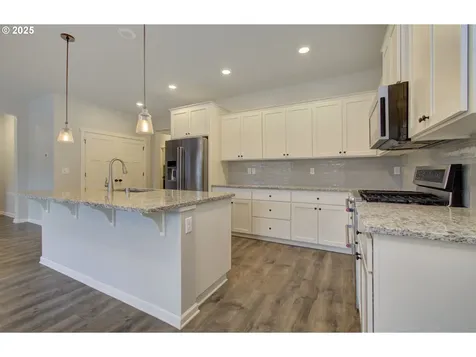 301 SW 8th Street Battle Ground WA 98604