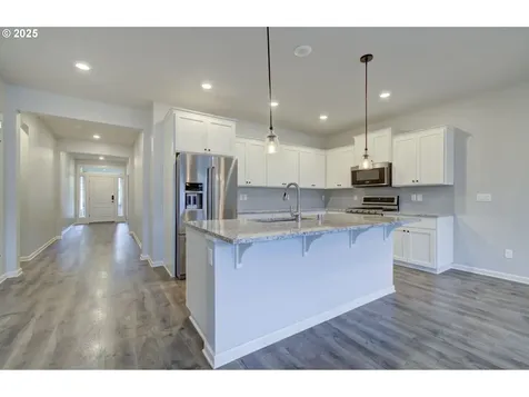 301 SW 8th Street Battle Ground WA 98604