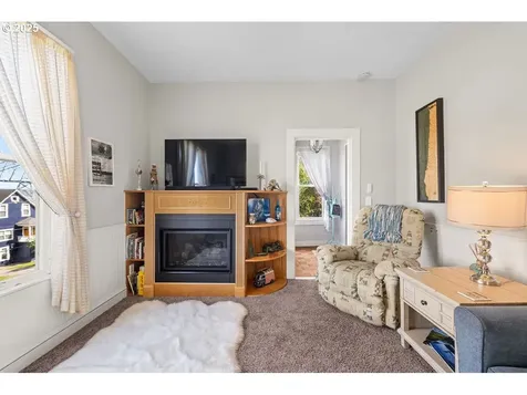 337 Alameda Avenue Astoria OR 97103