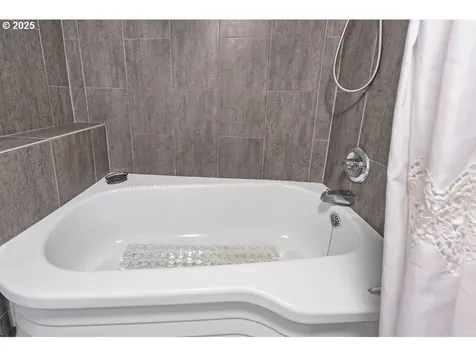 337 Alameda Avenue Astoria OR 97103