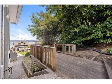 337 Alameda Avenue Astoria OR 97103