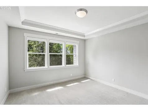 8450 SW 47th Avenue Portland OR 97219