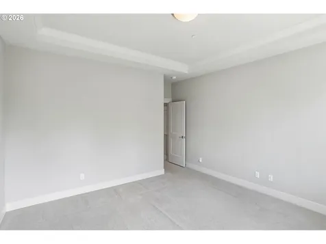 8450 SW 47th Avenue Portland OR 97219