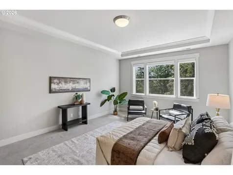 8450 SW 47th Avenue Portland OR 97219