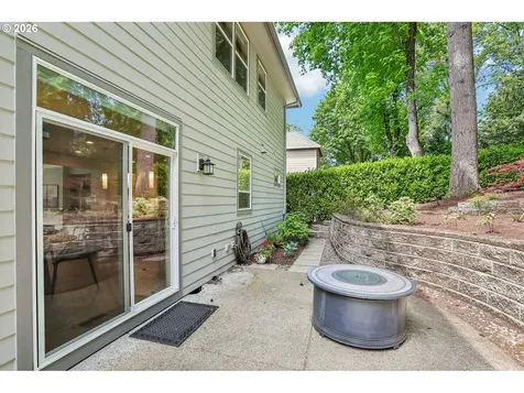 8450 SW 47th Avenue Portland OR 97219