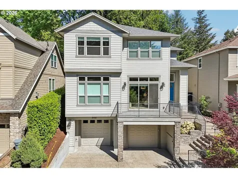 8450 SW 47th Avenue Portland OR 97219