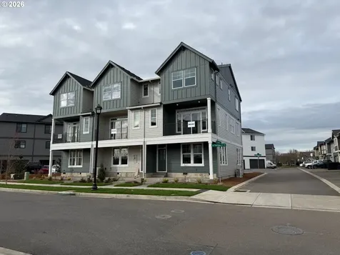 5139 SE Thornapple Street Hillsboro OR 97123