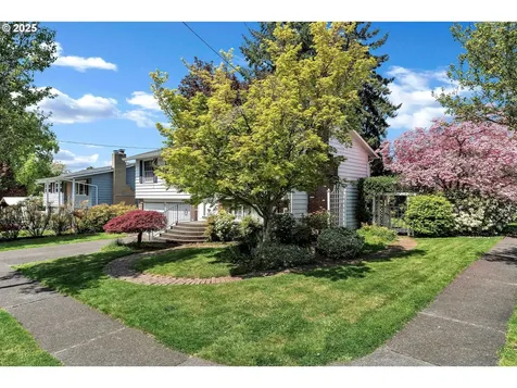 13775 SW Bonnie Brae Street Beaverton OR 97005