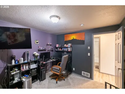 1730 Cedar Street Sweet Home OR 97386