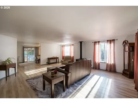 1730 Cedar Street Sweet Home OR 97386