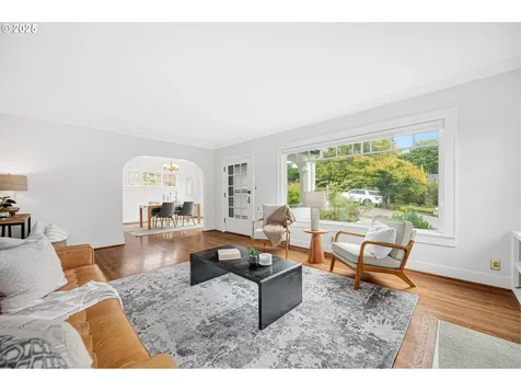 3919 NE 21st Avenue Portland OR 97212