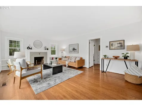 3919 NE 21st Avenue Portland OR 97212
