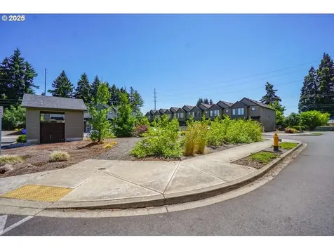 5809 NE 71st Avenue Vancouver WA 98661