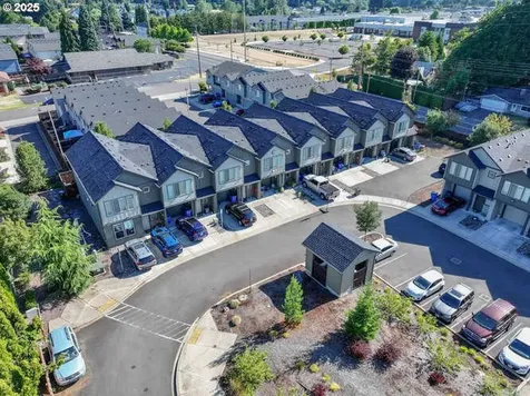 5809 NE 71st Avenue Vancouver WA 98661