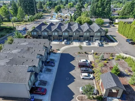 5809 NE 71st Avenue Vancouver WA 98661
