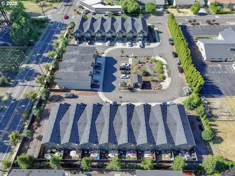 5809 NE 71st Avenue Vancouver WA 98661