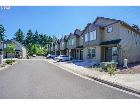5809 NE 71st Avenue Vancouver WA 98661