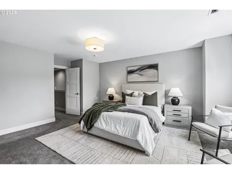 11907 NE 108th Street Vancouver WA 98662