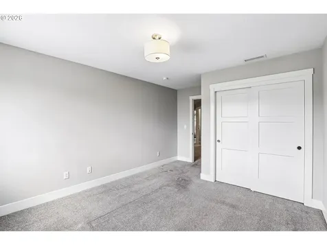 11907 NE 108th Street Vancouver WA 98662