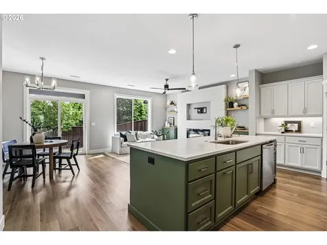 11907 NE 108th Street Vancouver WA 98662