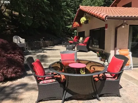 197 Manderville Lane Roseburg OR 97471