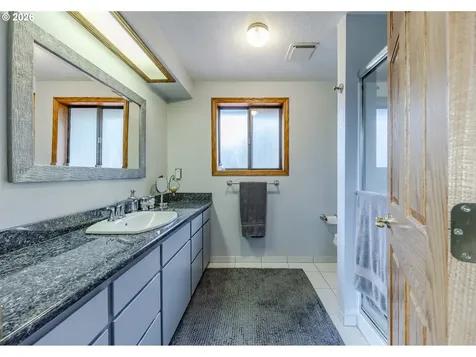 197 Manderville Lane Roseburg OR 97471