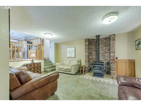 197 Manderville Lane Roseburg OR 97471