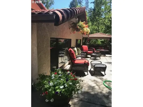 197 Manderville Lane Roseburg OR 97471