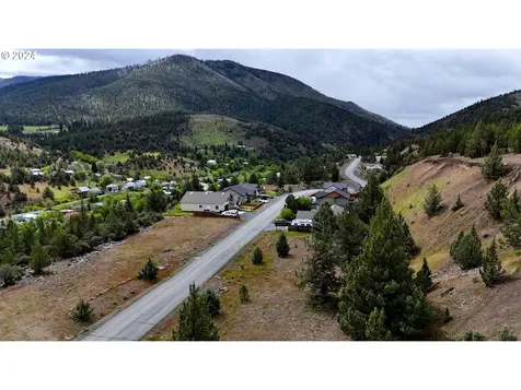 2700 Elkview Drive Canyon City OR 97820
