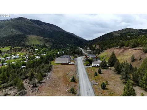 2700 Elkview Drive Canyon City OR 97820