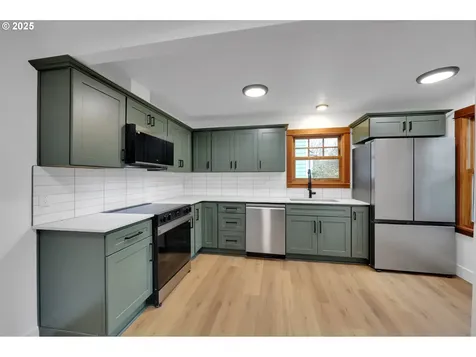 2121 Jefferson Street Eugene OR 97405