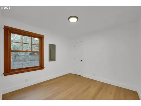 2121 Jefferson Street Eugene OR 97405