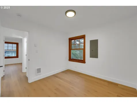 2121 Jefferson Street Eugene OR 97405