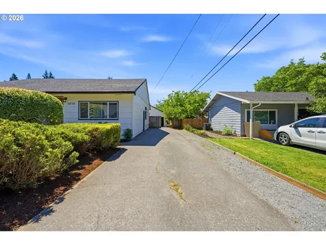 13734 SE Lincoln Street Portland OR 97233