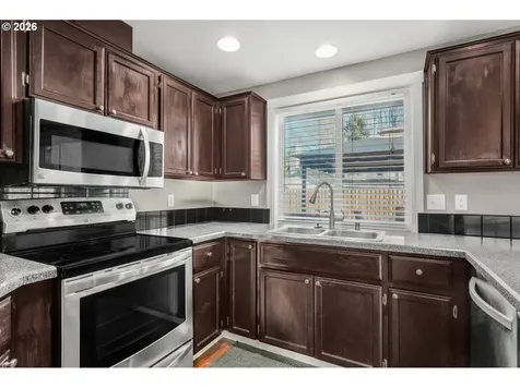 14208 NE 53rd Street Vancouver WA 98682