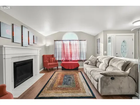 14208 NE 53rd Street Vancouver WA 98682