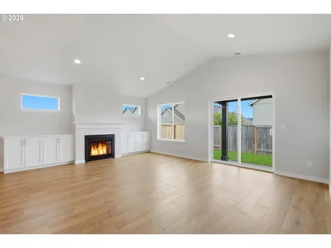 1635 SE Hankel Street Dallas OR 97338