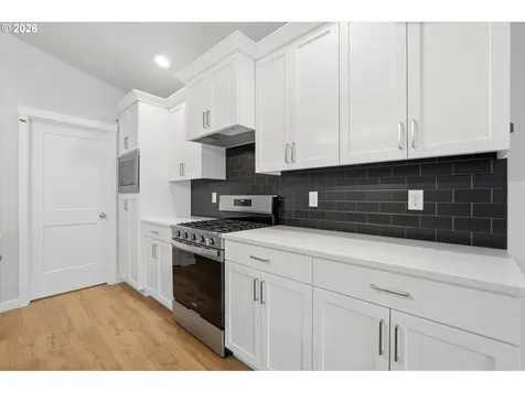 1635 SE Hankel Street Dallas OR 97338