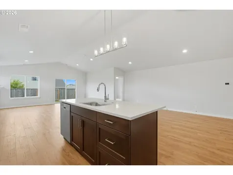 1635 SE Hankel Street Dallas OR 97338