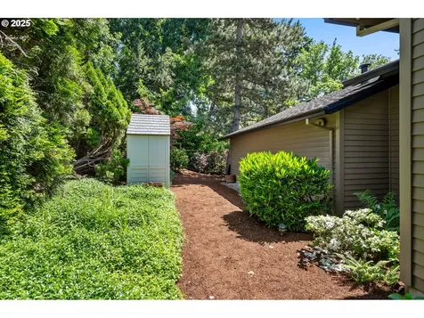 11315 NW Reeves Street Portland OR 97229