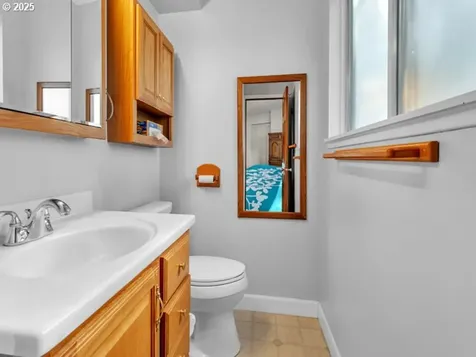 13205 SW Heather Court Beaverton OR 97008