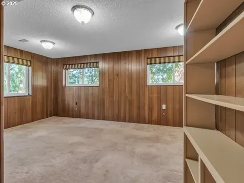 13205 SW Heather Court Beaverton OR 97008